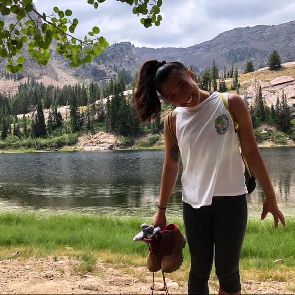 Meet your Posher, Ashley - Picture 2 of 4